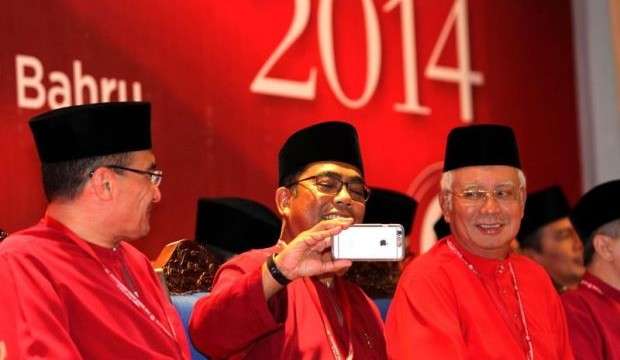 Intipati Utama Wakil Umno Johor Ketika Membahaskan Ucapan Dasar Presiden - Ucapan