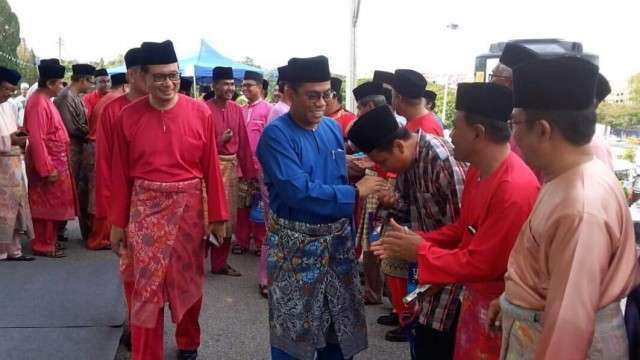 Angkat Politik Islam Demi Kelangsungan Umno - Berita