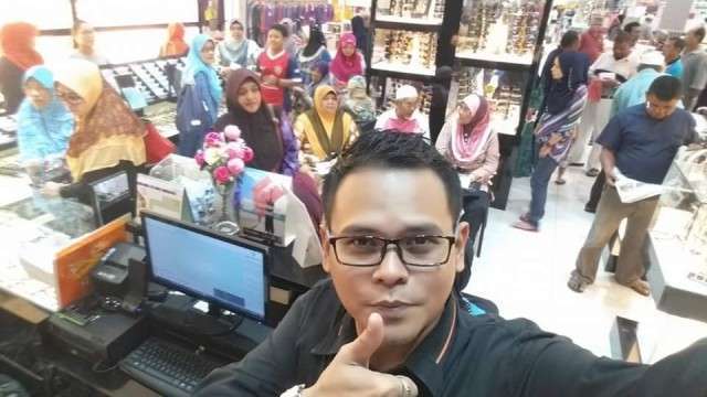 110 Warga Emas Terima Bantuan Cermin Mata 11 110 Warga Emas Terima Bantuan Cermin Mata - Berita