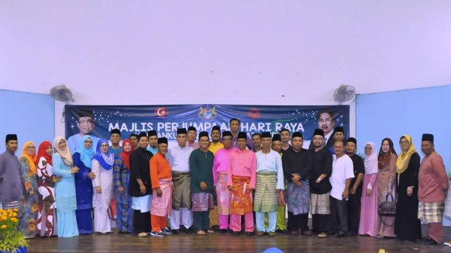 Perjumpaan Hari Raya Dan Meraikan Jemaah Haji Jkz Air Biru - Program Komuniti
