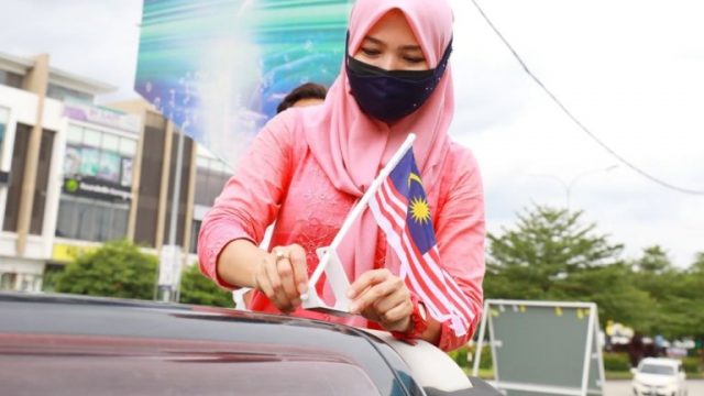 Puteri Umno Ajak Kibarkan ‘Jalur Gemilang’ Meriahkan Sambutan Kemerdekaan - Berita