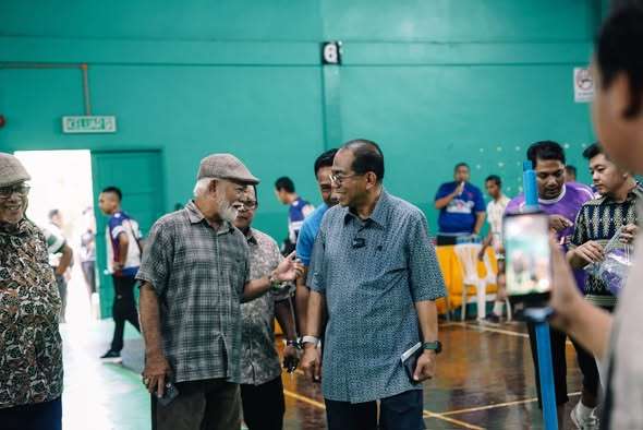 Dasar Industri Pertahanan Negara Kurang Kebergantungan Import, Kata Khaled Nordin 2 Dasar Industri Pertahanan Negara Kurang Kebergantungan Import, Kata Khaled Nordin - Isu Semasa